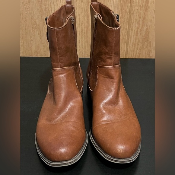 Naturalizer Jacklyn Brown Booties - Picture 11 of 16